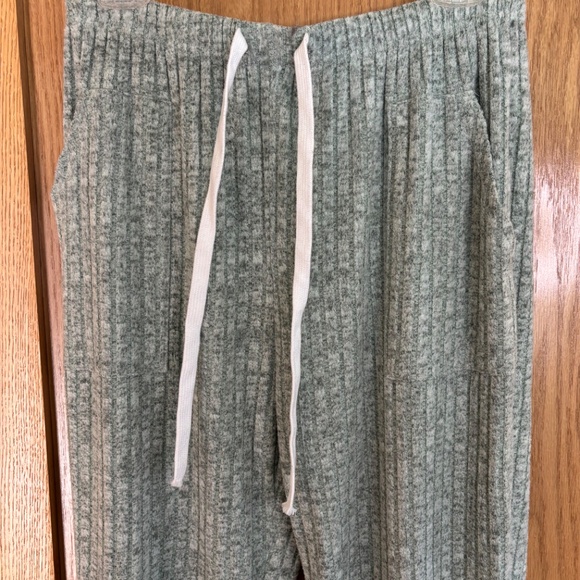 Wiholl Fuzzy Sage Green Pajama Loungewear Set Size Large - Picture 11 of 14